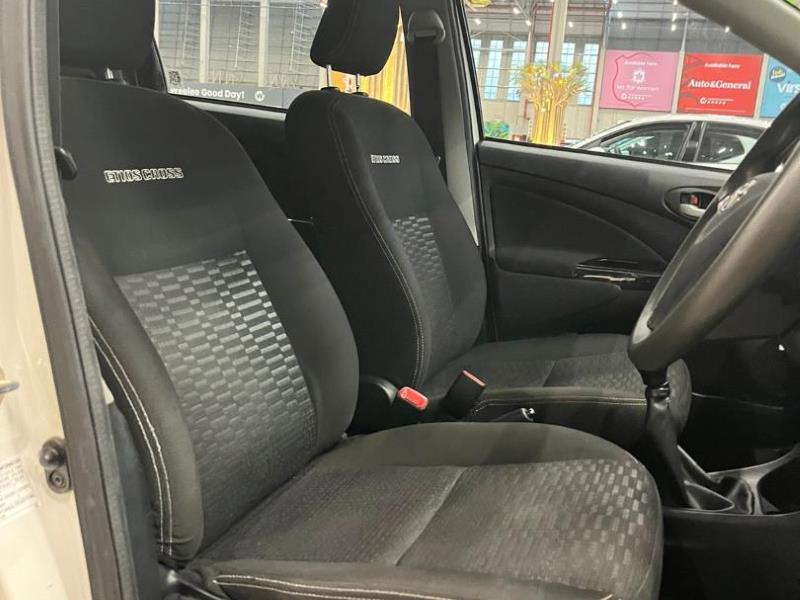 2017 Toyota Etios Cross SX - Image 14