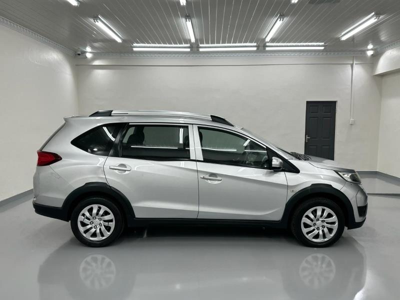 2018 Honda BR-V Trend - Image 6