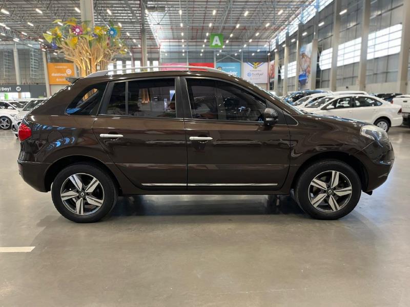 2016 Renault Koleos Dynamique 4X4 - Image 8