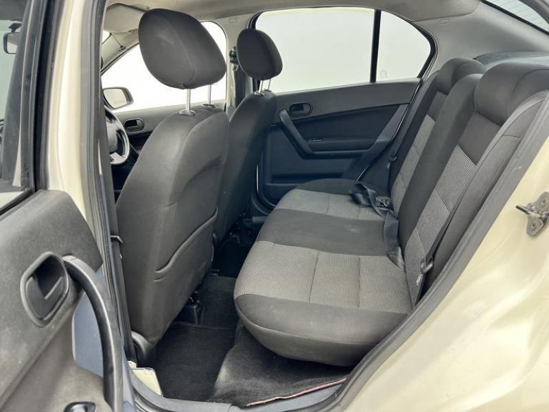 2015 Ford Ikon Ambiente - Image 9