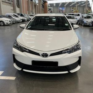 2021 Toyota Corolla Quest Prestige
