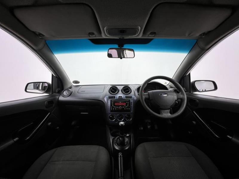2016 Ford Figo Ambiente - Image 10