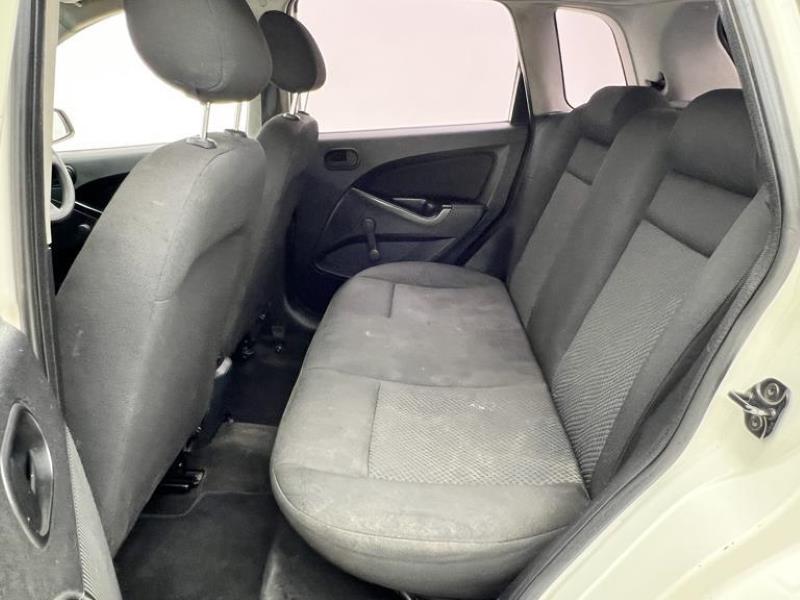 2016 Ford Figo Ambiente - Image 9