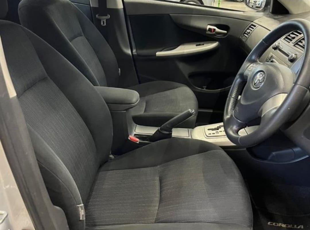 2010 Toyota Corolla Advanced - Image 7
